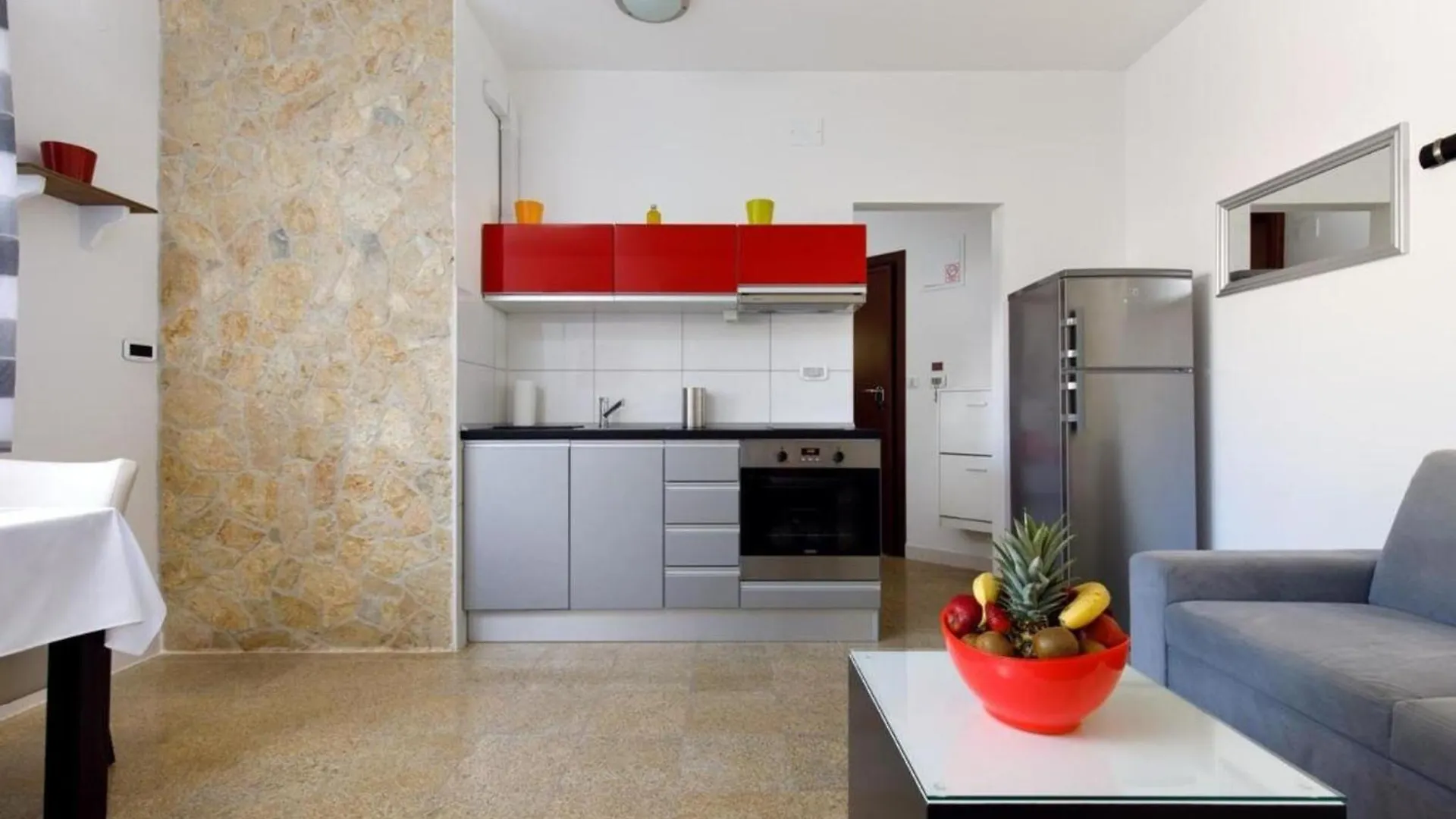 Nice Beach Apartments In Stobrec Split