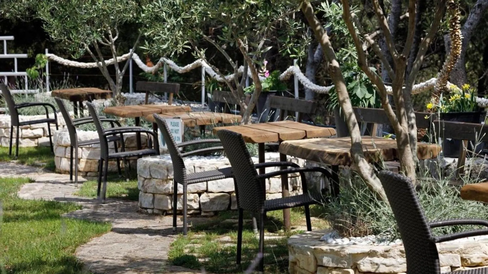 Nice Beach Apartments In Stobrec Split 0*,  Croatia